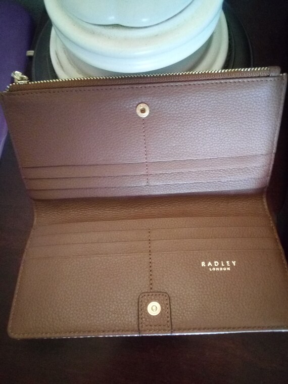 Radley London signature wallet - image 4