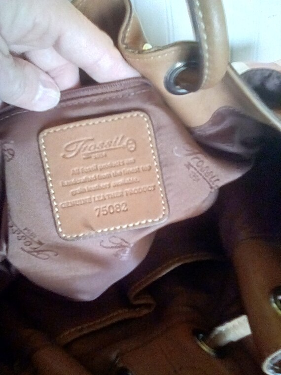 Fossil tan leather shoulder bag purse - image 4
