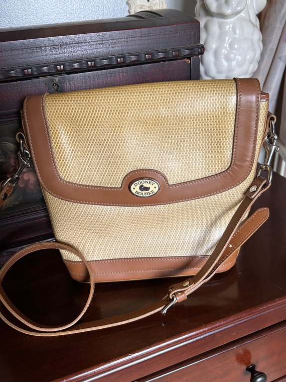 Dooney and Bourke Panama collection crossbody purs