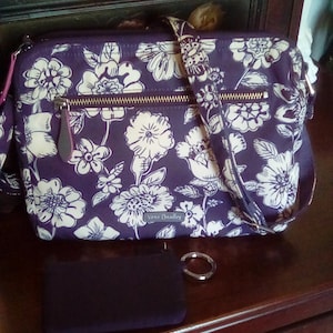 Vera Bradley midnight floral crossbody purse and coin purse