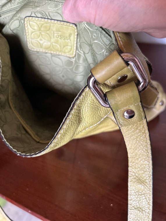 Fossil Olive Green Leather Crossbody Purse - image 7