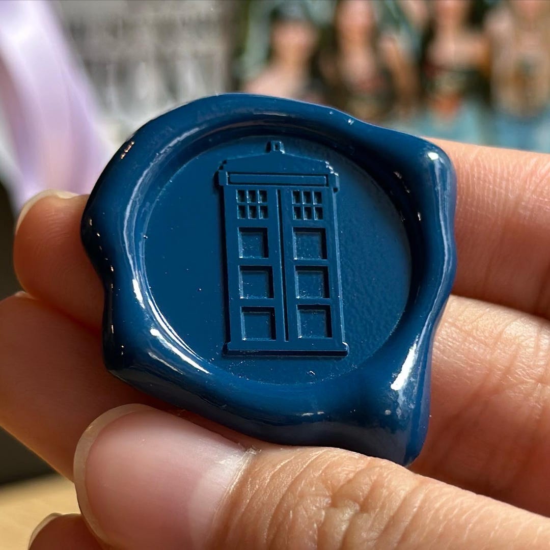 Tardis Wax Seal Pin | 3d Doctor Who Inspired Police Box Silver Blue ...