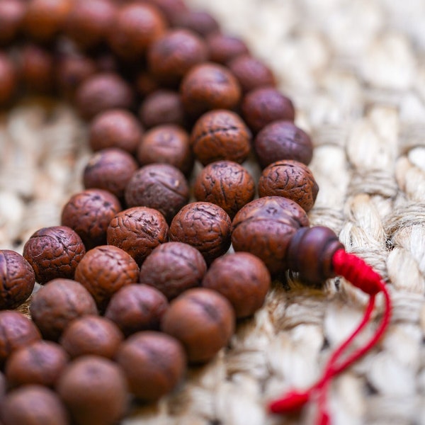 Echte Bodhi Japa Mala aus Nepal | 12 mm Antike dunkle Mala - buddhistische Mala zum Rezitieren des Mantras