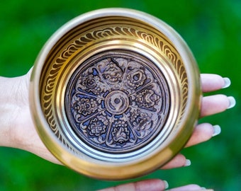 Hand Carved Singing Bowl for sound healing | Singing Bowl for Chakra Healing and Meditation Bowl | Tibetan Bells