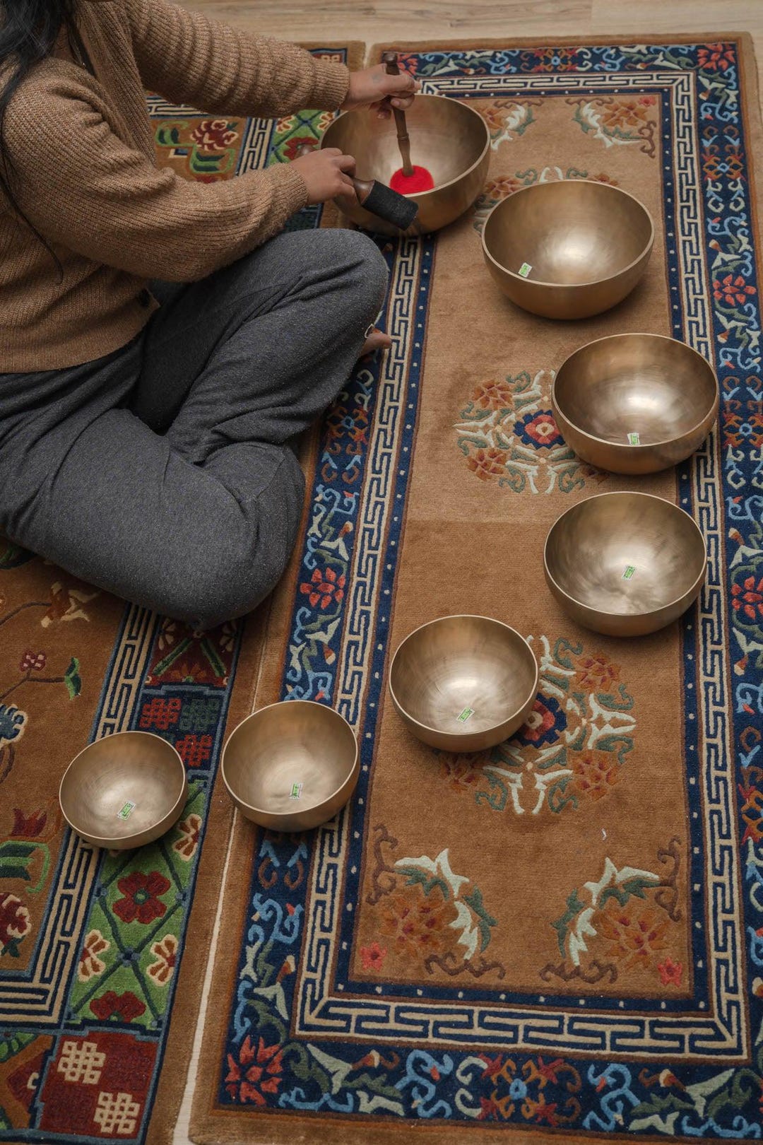 Himalayan Singing Bowl Chakra Set | 7 Handcrafted Bowls Tuned for ...