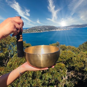 Hand beaten Tibetan Singing Bowl for Sound Healing & Meditation with various sizes | Heal your 7 Chakras