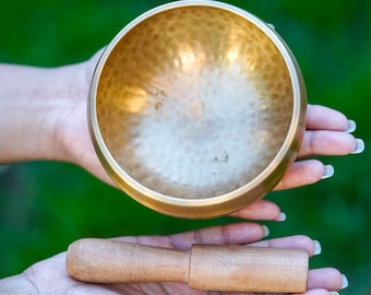 Handcrafted Dotted Pattern Singing Bowl | Small Size Tibetan Singing Bowl for Chakra Healing and Meditation