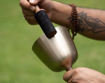 Tibetan Healing Singing Bowl with Handle | Meditation Chakra Bowl