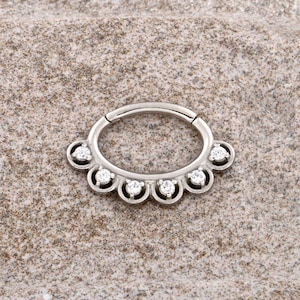 Schönes Septum Clicker, Daith Clicker Ring Schmuckset mit White Swarovski cz 316L Surgical Steel 16g-8mm