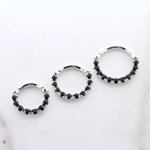 Wunderschöner 18k Solid White Gold Septum Ring, Daith ClickerJewelry Set mit Schwarzem Swarovski Cz 16g - 6,7,8,9,10mm