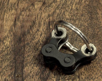 Axis – Bike Chain Fidget Ring (3-Link Design)