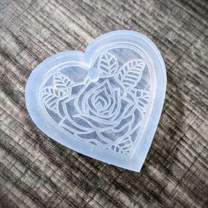 Rose Etched Heart Pendant Silicone Mold / Resin Mold / Soap Mold