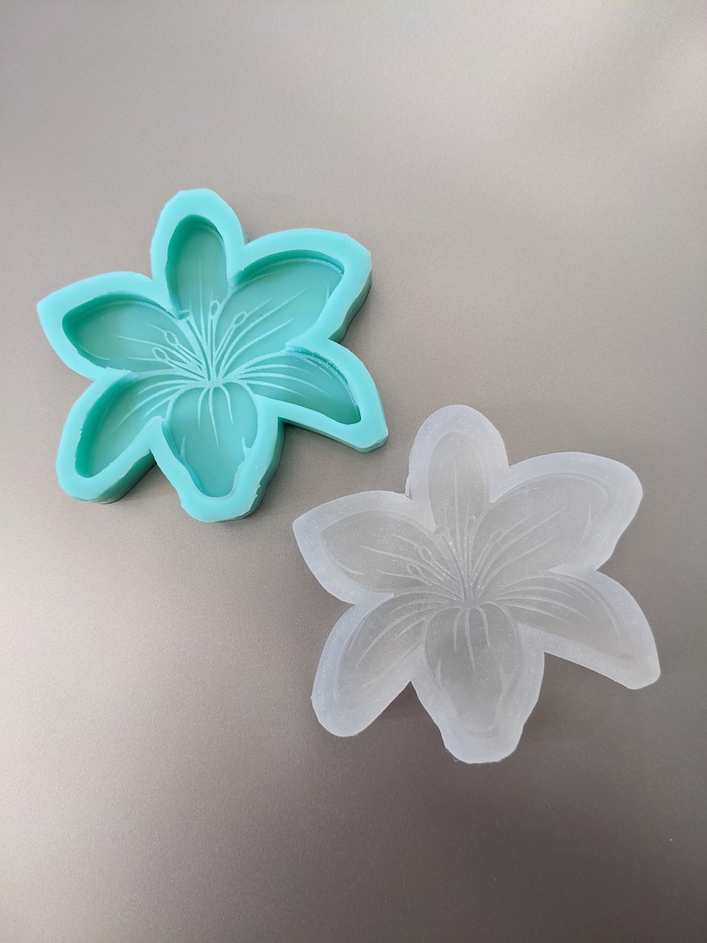 Lily Silicone Mold / Resin Mold / Concrete Mold Etsy