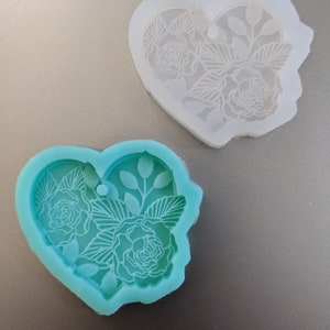 Rose Etched Heart Pendant Silicone Mold / Resin Mold