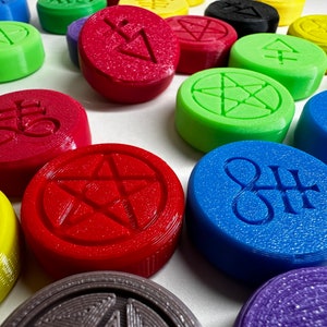 Guitar Pedal Topper Button - 3 Pack - Random Assorted Colors - Occult Symbol