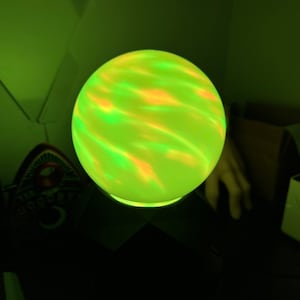 Sfera di cristallo funzionante con Bluetooth integrato, altoparlanti, oggetti di scena, Halloween, divinazione, streghe, folletti, dolcetto o scherzetto.
