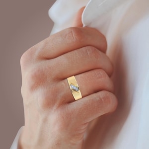 ARCHMAN® 10K/14K White & Yellow Gold 1/10 Cttw Natural Diamond Engagement Men&#39;s Ring, Three Stone Diamond Band