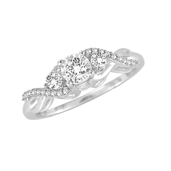 1//10 cttw, 3 Diamond Promise Ring in 10K Yellow Gold G-H,I2-I3 Size-5.75