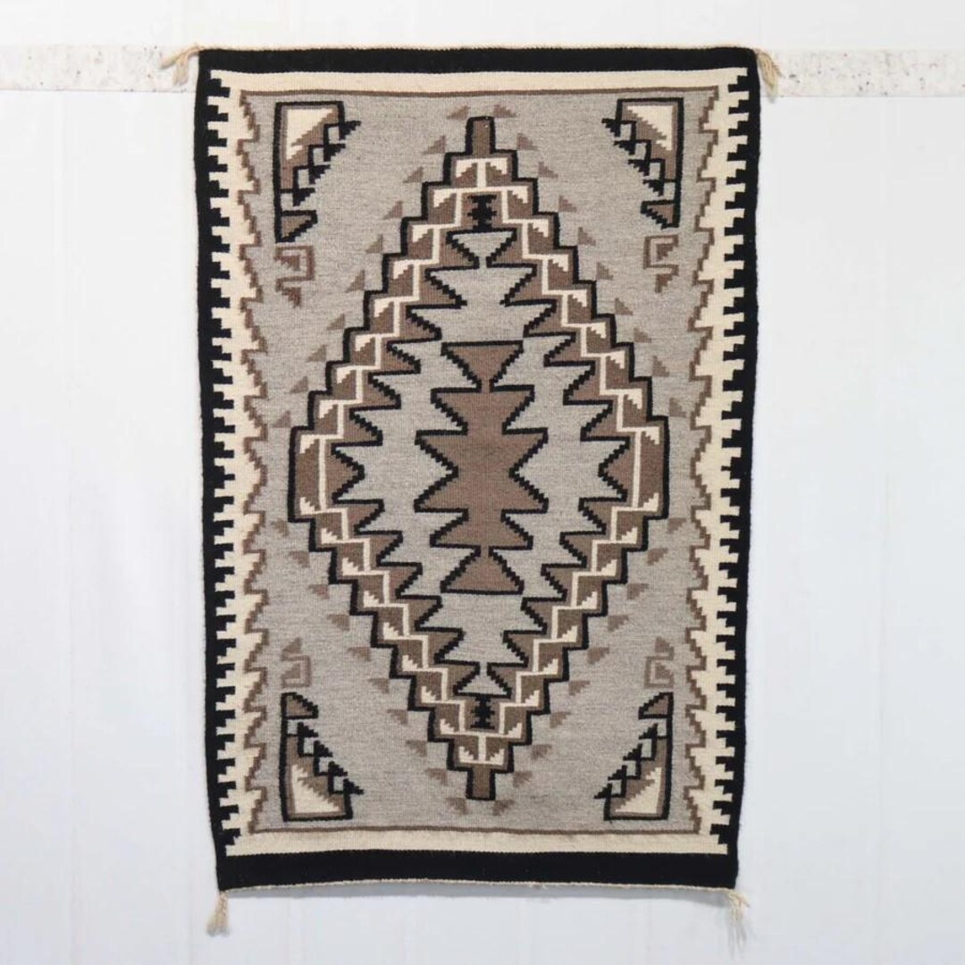 Big Aztec Rug Grey Woven Aztec Southwest Style Rug 8x10 Ft Large Wool Area Rug ...