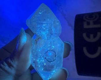 UV Reactive Enhydro Quartz Crystal | Blue & Green UV Quartz Point | Natural Carbon Inclusion Quartz | Collector Mineral Specimen,A601