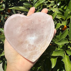Rose Quartz Crystal Heart Bowl: Polished Healing Stone Tray