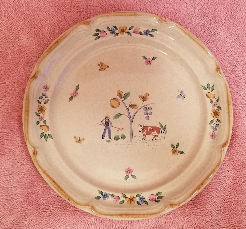 Heartland Village Salad or Bread Plates 7 1/2 Inch Diameter Country Kitchen Stoneware Dishes