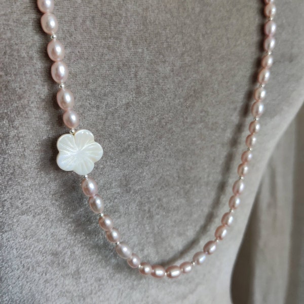 Collier boheme chic, rose, nacre, sautoir