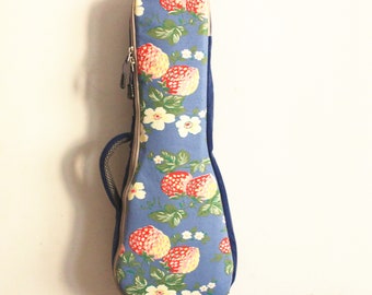 Sweet Strawberry Soft Ukulele Case fits for 21 inch soprano ukulele and 23 inch concert ukulele