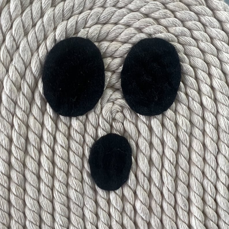 Spooky Rope Macrame Ghost Wall Hanging / Spooky Cotton Rope Ghoul / Halloween Decor ...