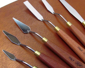The Art Shop Skipton Wooden Handled Steel Blade Flat Palette Knife #18