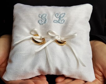 Cuscino Porta Fedi Nuziali - 20x20 Cm, Raso Ricamato Con Cuori | Per Cerimonia Matrimonio, Decorazione Elegante