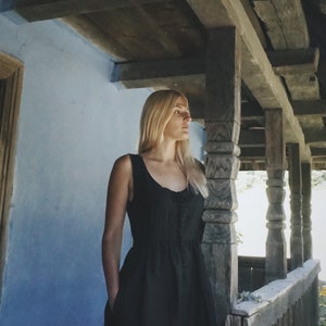 Black linen sundress / Lacing dress / Witch style image 9