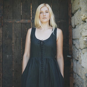 Black linen sundress / Lacing dress / Witch style image 8