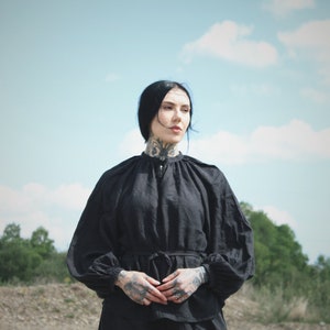 Chemise blouse / Black linen / Witch style / Goth / Handmade / Shirt / Slow fashion