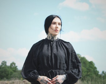 Chemise blouse / Black linen / Witch style / Goth / Handmade / Shirt / Slow fashion