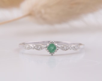 14k solid white gold delicate & small emerald promise ring for her, Antique victorian emerald minimalist engagement ring, Anniversary gift