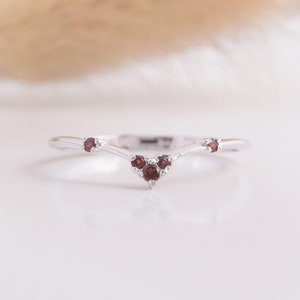 Dainty 14k White Gold Garnet Chevron Wedding Band, V Shaped Curved Stacking Ring, Thin January Birthstone Ring
