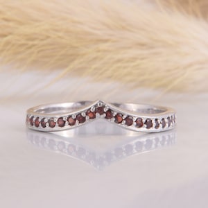 925 sterling silver simple & elegant V shape garnet wedding band, Unique chevron womens wedding band, Womens curved garnet wedding band