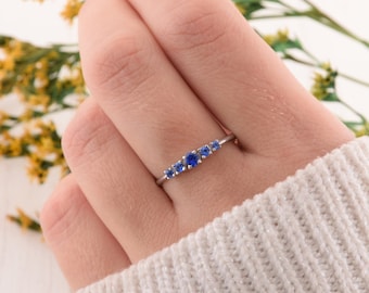 Womens Sapphire Promise Ring, Sapphire Silver Ring, Minimalist Promise Ring, Dainty Promise Ring, Blue Sapphire Ring
