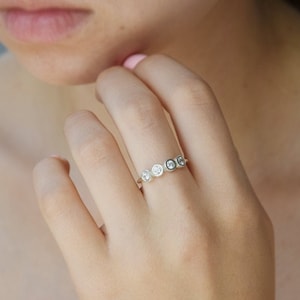 Birthstone ring, Mothers ring, Family ring, Personalized gift for women, 4 birthstone ring, 4 stone family ring, Custom stone ring