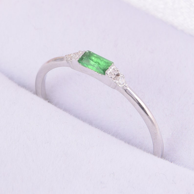 14k Solid White Gold Emerald Promise Ring for Her Unique Etsy