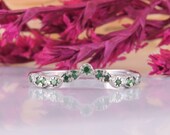 Womens emerald wedding band, Art deco curved wedding band for her, Unique silver wedding band, V wedding band, Chevron silver wedding ring