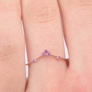 Small & delicate minimalist 14k rose gold ruby curved womens wedding band, Dainty V shape chevron wedding band for her, Womens ruby band