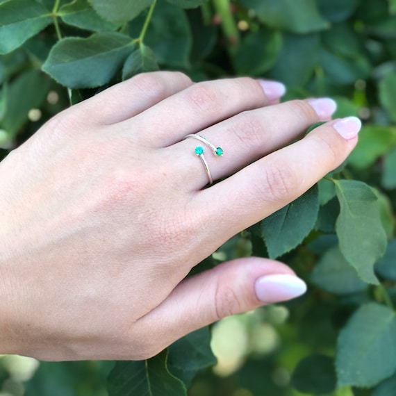 Emerald mothers ring outlet