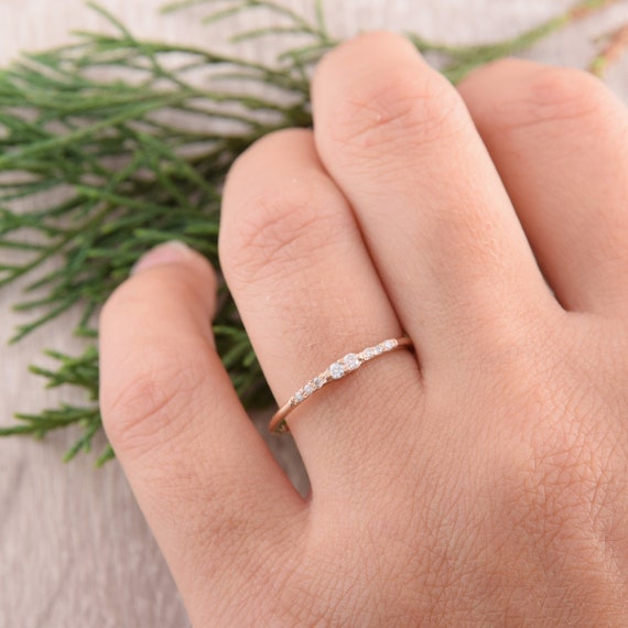 Minimalist Promise Ring for Women Simple Round Zirconia Crystal Rose Gold  Color Dating Ring Accessories Fashion Jewelry R135