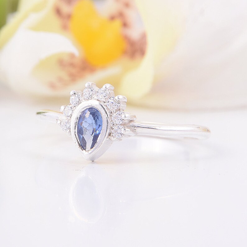 Engagement ring Birthstone ring Blue sapphire ring Custom stone ring Antique ring Sapphire ring Pear cut ring Gemstone ring