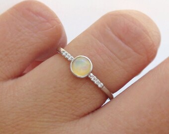 White Opal Ring, Opal Ring, Multicolour Fire Opal, Silver Opal Ring, Fire Opal Ring, Promise Ring, October Birthstone Ring, 14k White Gold