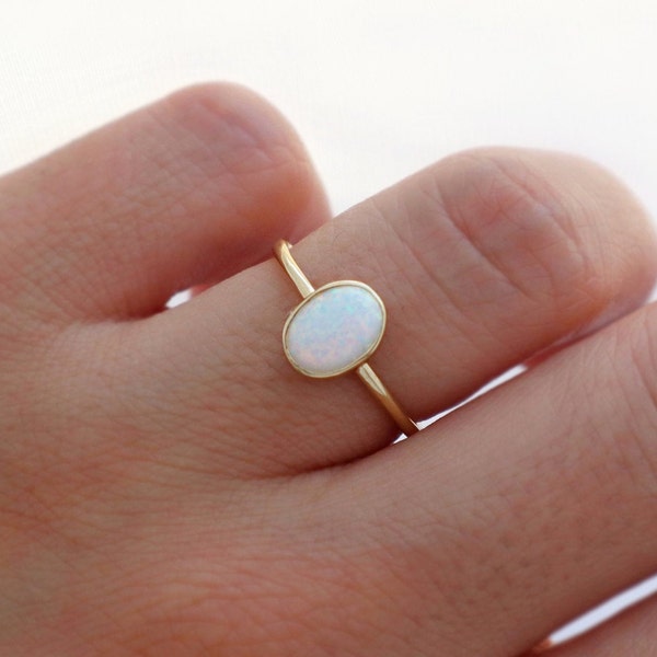 Gold Opal Ring, Opal Ring, 14k Solid Gold Ring, White Fire Opal Ring, Multicolour Fire Opal, Opal Ring, Fire Opal Ring, October Birthstone