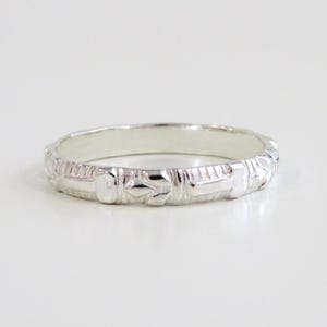 Fascia in argento, fascia in argento floreale, anello in argento, anello in argento sterling, anello in argento impilato, anello in argento con motivo, fede nuziale, fede nuziale SMA11