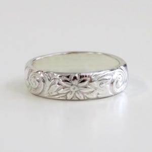 Silver Ring, Silver Floral Ring, Thick Silver Ring, Sterling Silver Ring, Silver Stack Ring, Pattern Silver Ring, Wedding Band, Vintage Ring